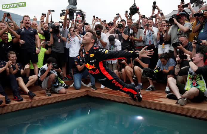 Ricciardo neemt frisse duik