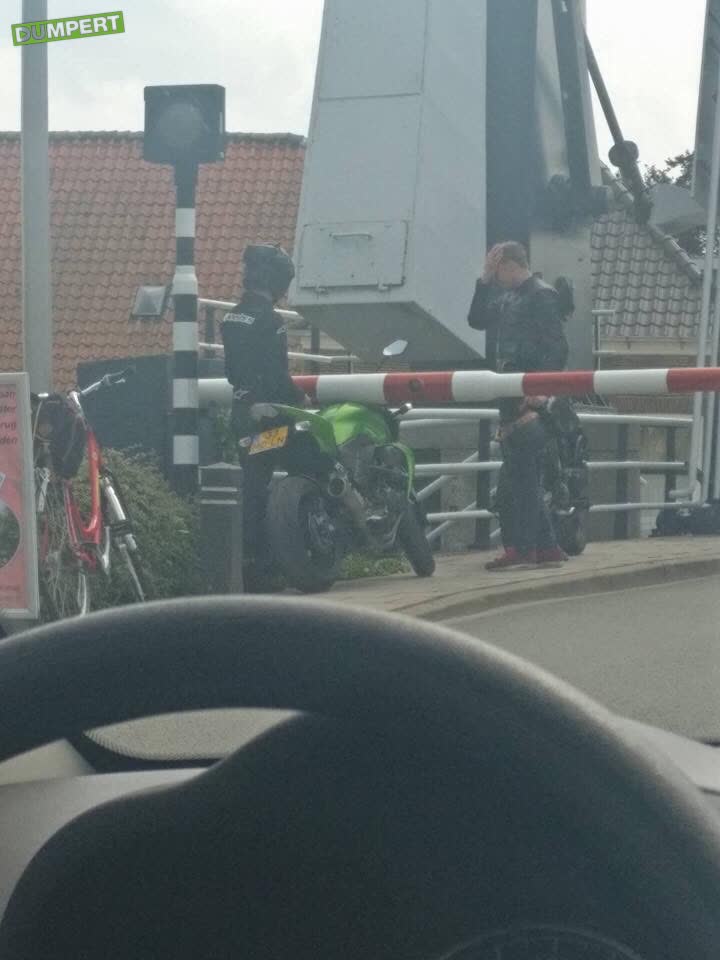 Ondertussen in Leimuiden..