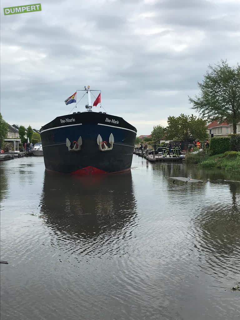 Bootje neemt verkeerde afslag bij Leeuwarden - de aftermath!