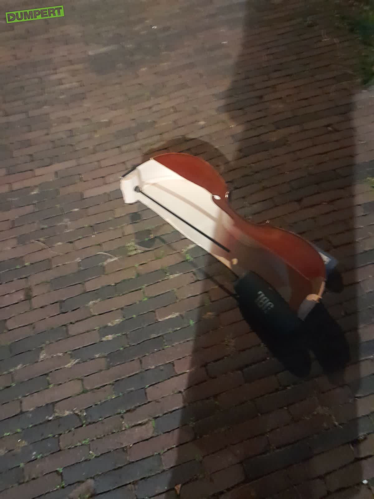 Handhaving en politie trappwn cello kapot
