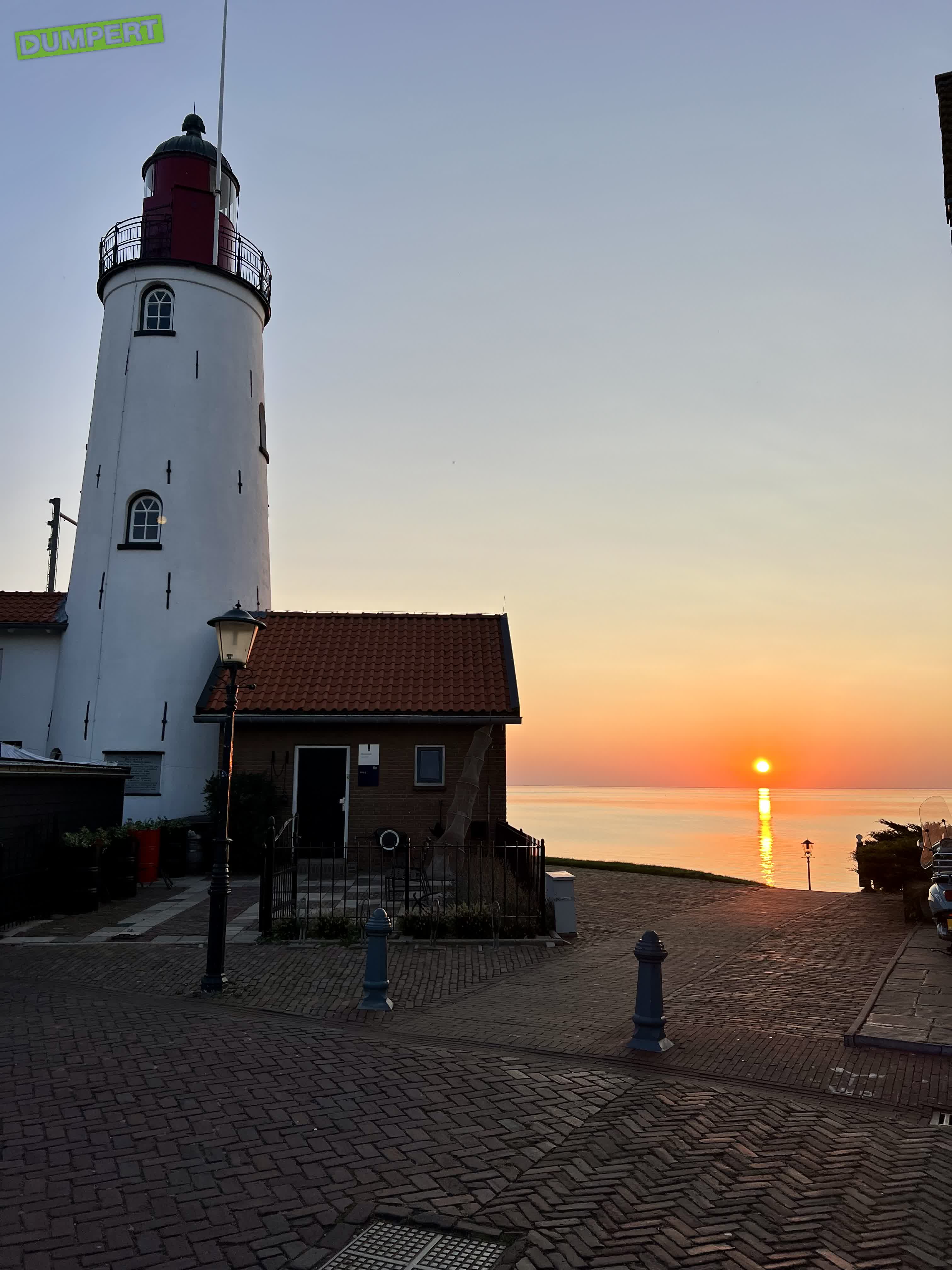 Mooie zonsondergang op Urk gisteravond!