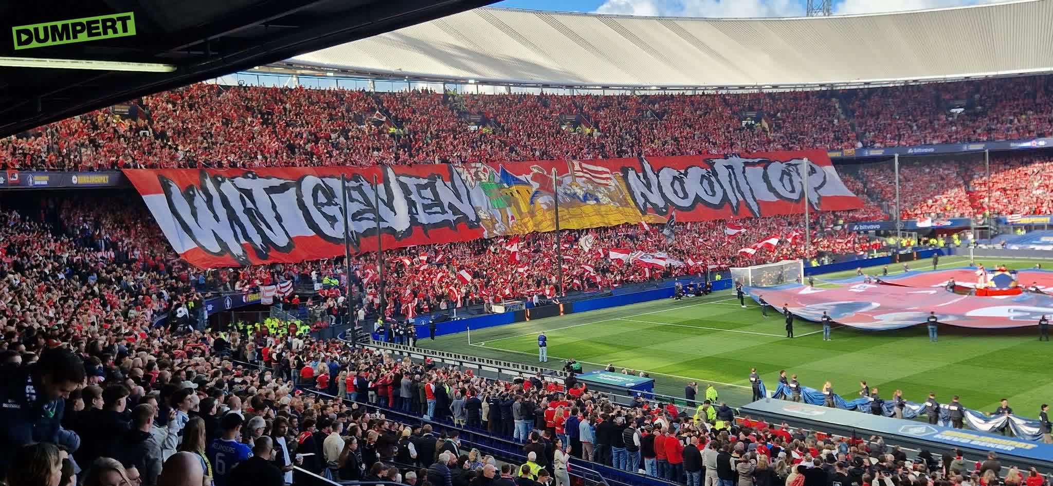 Bekerfinale AZ - NEC begonnen