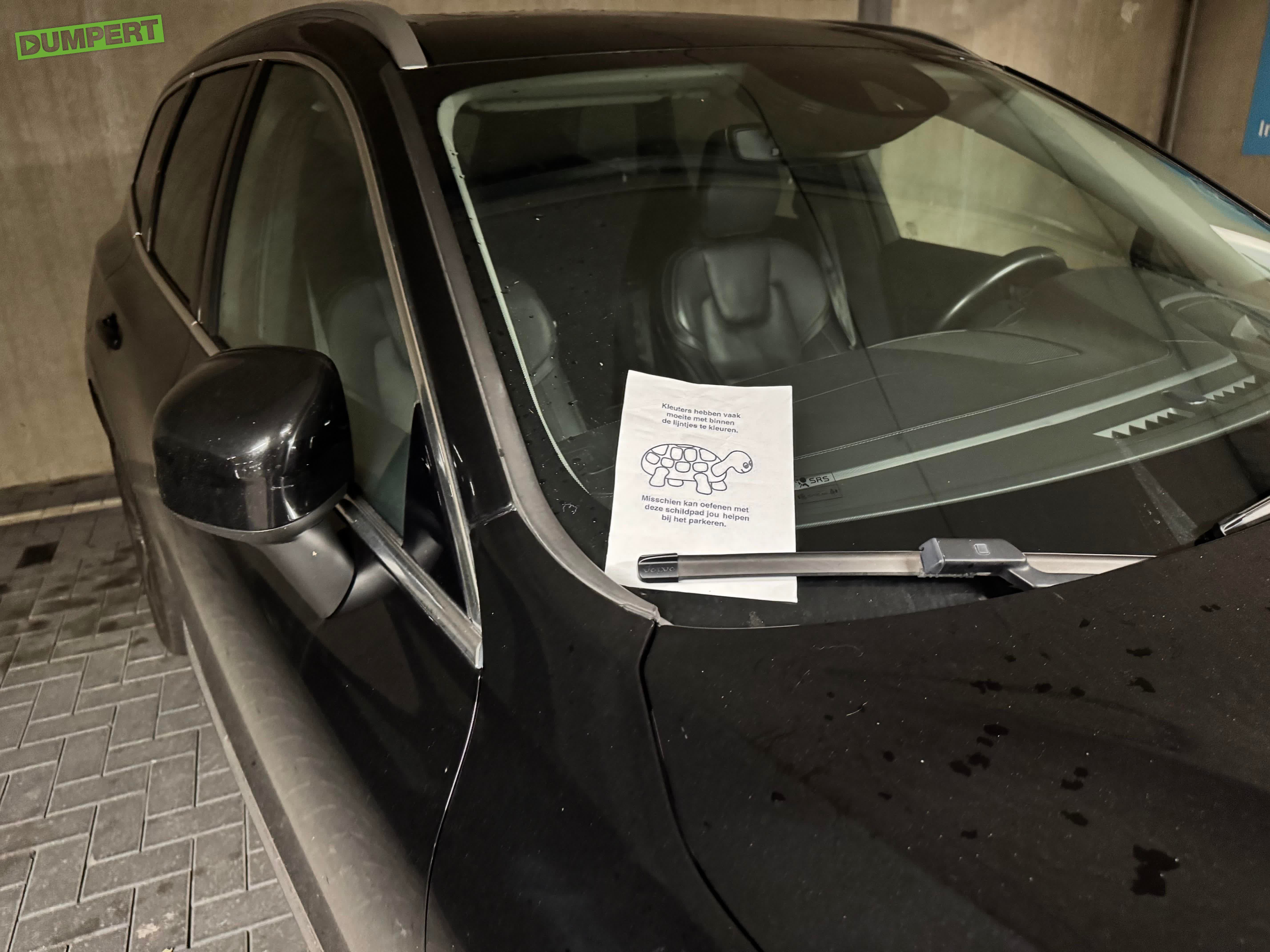 Kutvolvo moet leren parkeren