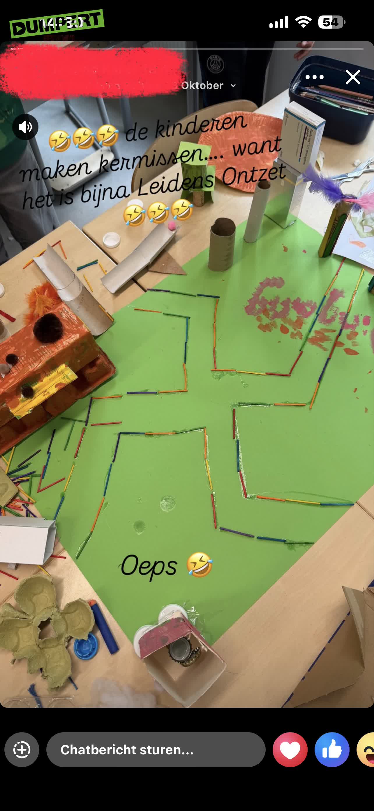 Basisschool kinderen aan het knutselen