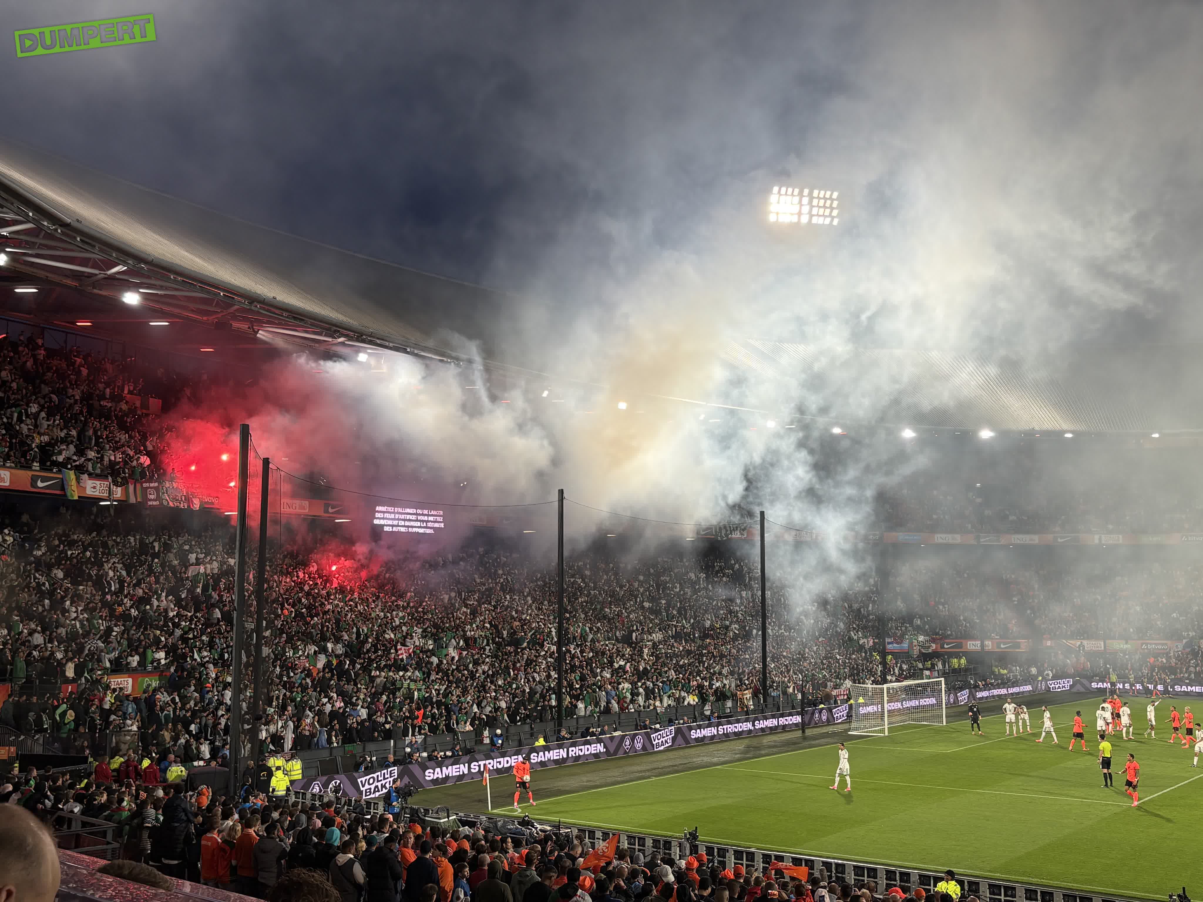 Algerijnse fans gedragen zich perfect bij uitzwaaiwedstrijd  