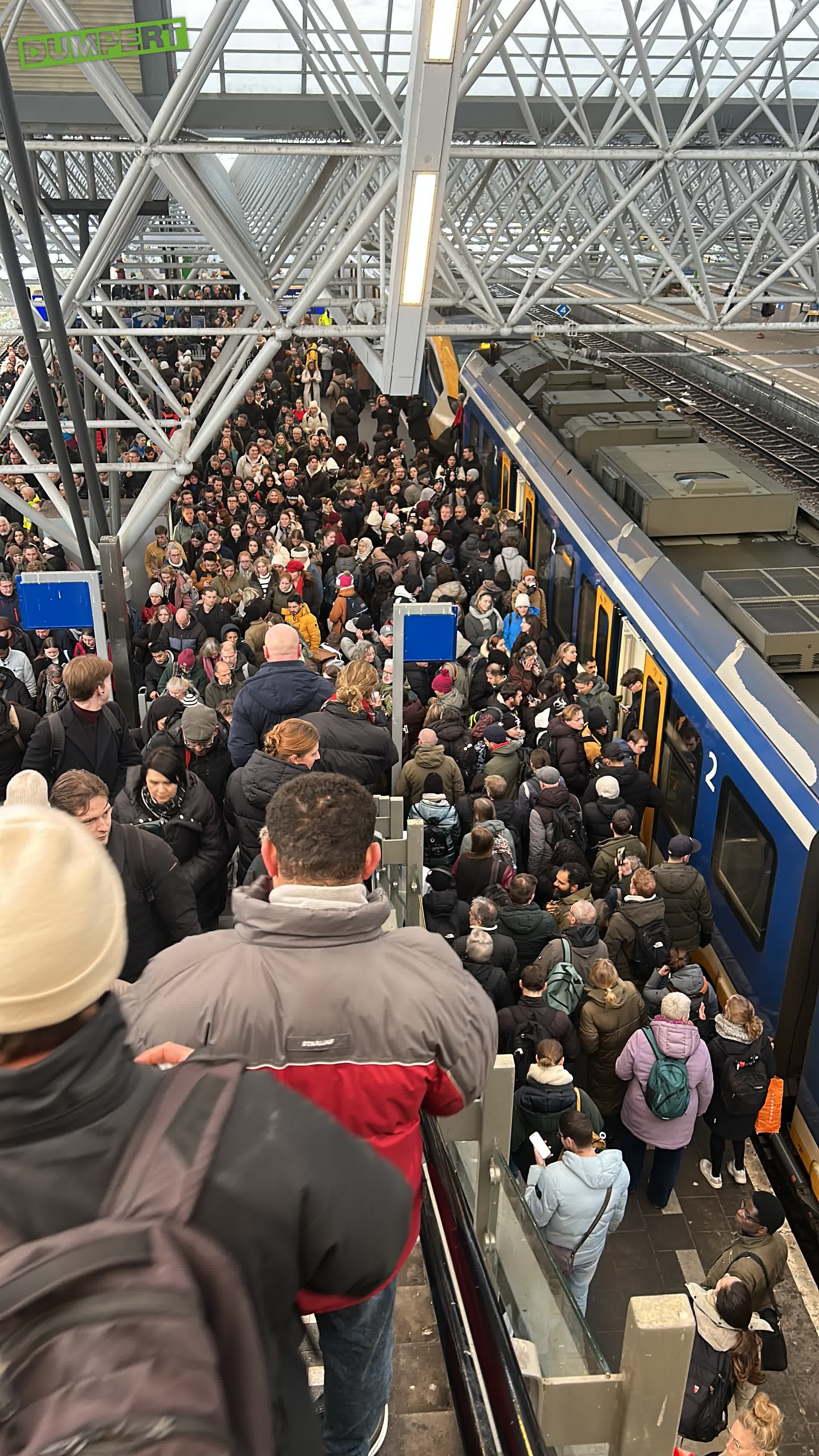 Trein verkeer ZAANDAM!