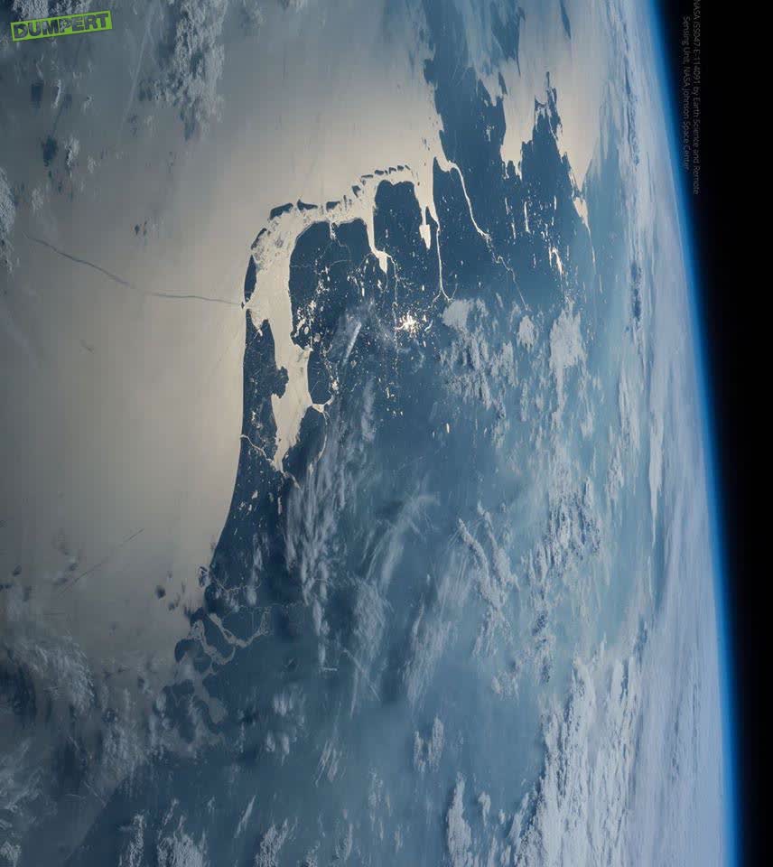 Nederland vanuit de ruimte