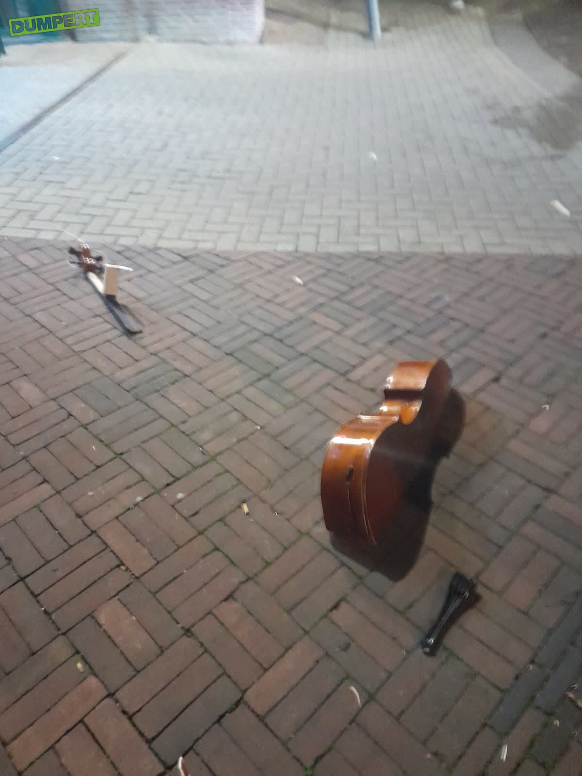 Handhaving en politie trappwn cello kapot