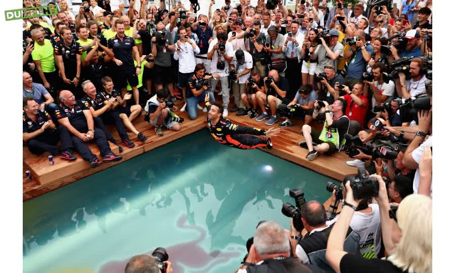 Ricciardo neemt frisse duik