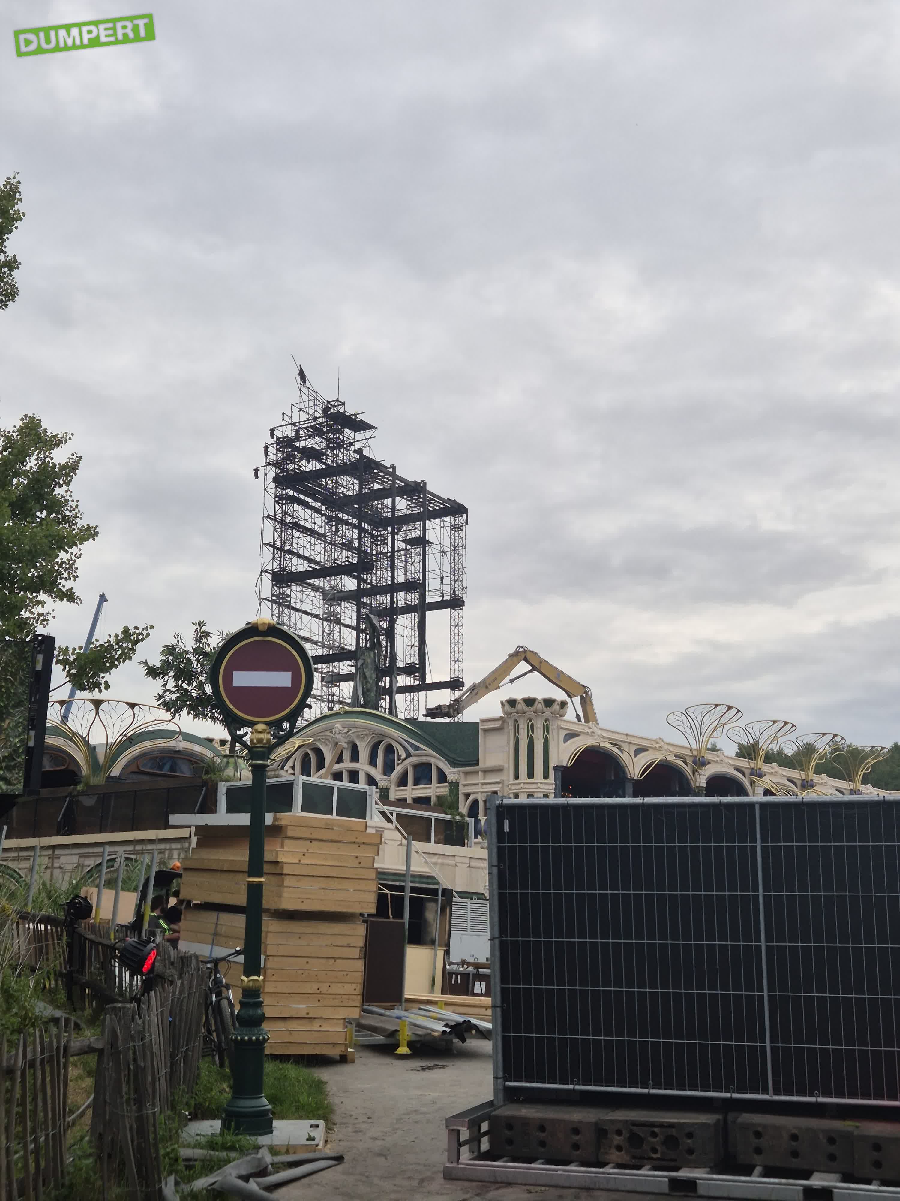 Er wordt hard gewerkt in Boom bij Tomorrowland