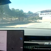 Tesla vs McLaren P1 op Laguna Seca