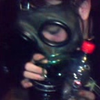 Wiet roken met een gas masker