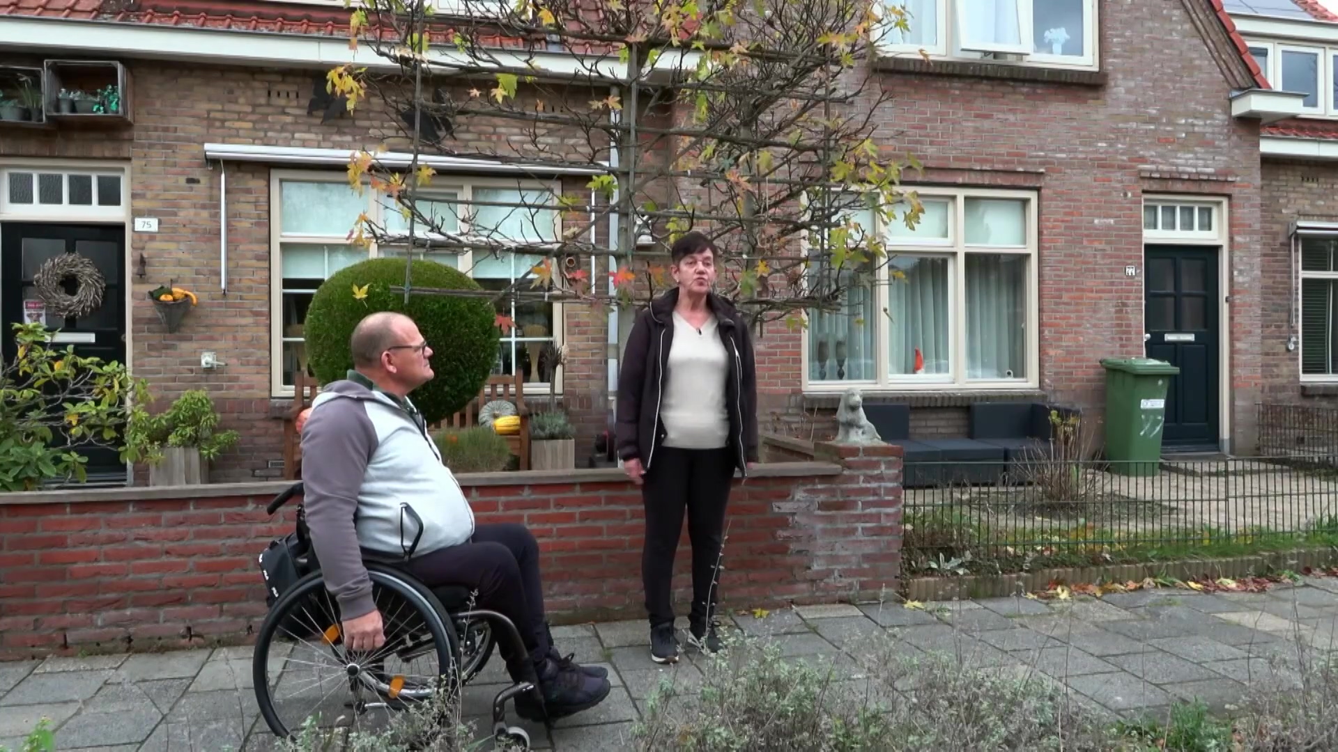 DUMPERT - Bonje met de buren, maar dan anders