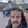 Maurice voor het Louvre