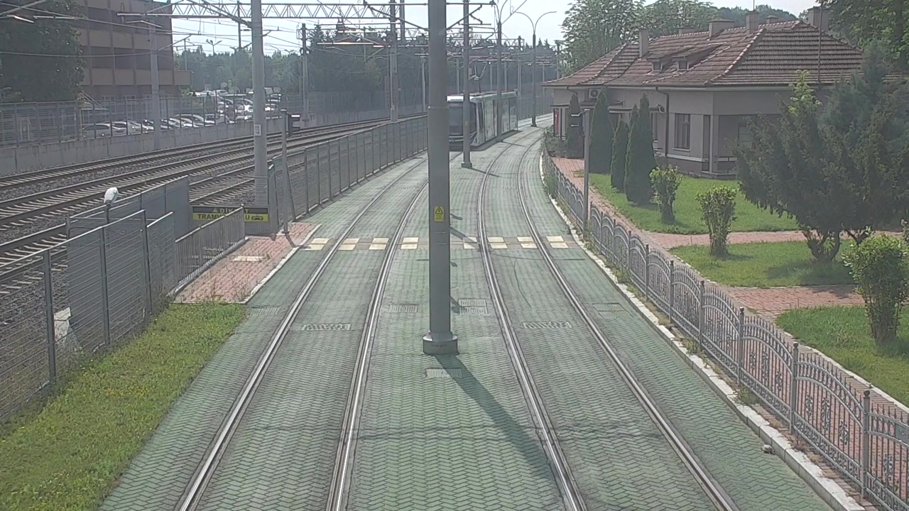 DUMPERT - Trammeneer doet goede daad van de dag