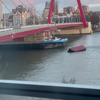 Containerschip ramt Willemsbrug 