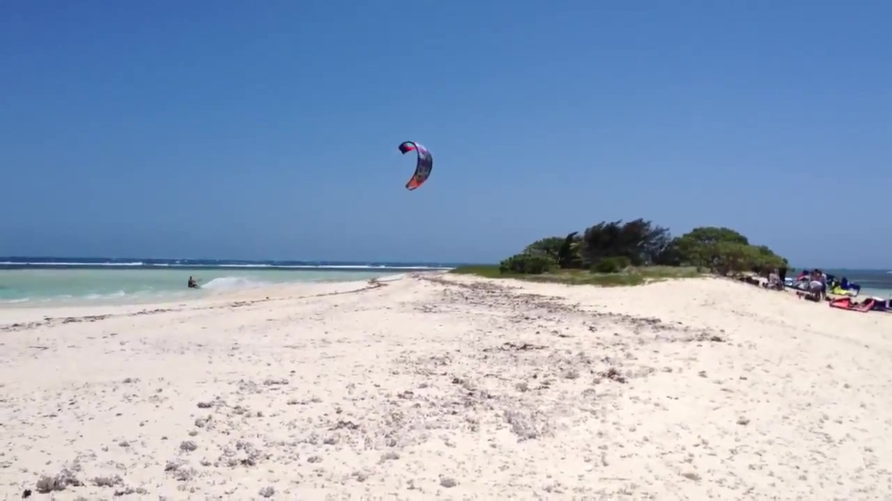 DUMPERT - Ik ben vandaag over een eiland gesprongen