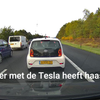 Meneer van de Tesla mag aftikken