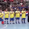 Brazilië onder de 1.70 doen volkslied