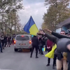 Oekraiense soldaten rijden Cherson binnen