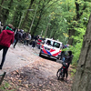 Relschoppers bij NEC - Vitesse slopen politiebus