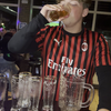 Kannetje tikken na de training 