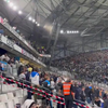 De spanning in het uitvak loopt hoog op onder de supporters van Lyon
