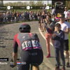 Botsing met toeschouwer bij Paris-Roubaix