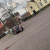 Er staat een paard in de gang
