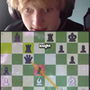 Schaakmeester aan zet 