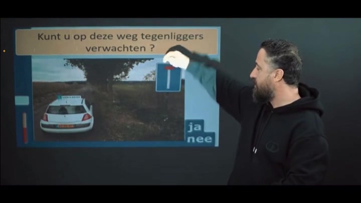 DUMPERT - Kunt u op deze weg tegenliggers verwachten?