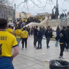 Maccabi Tel Aviv hoolies versus Pro-Palestina gekkies