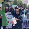 Vrouwen met spandoeken in Kabul