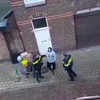 Politie in Breda wil mevrouw niet meenemen
