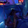 Stukje saxofoon tijdens je hersenoperatie 