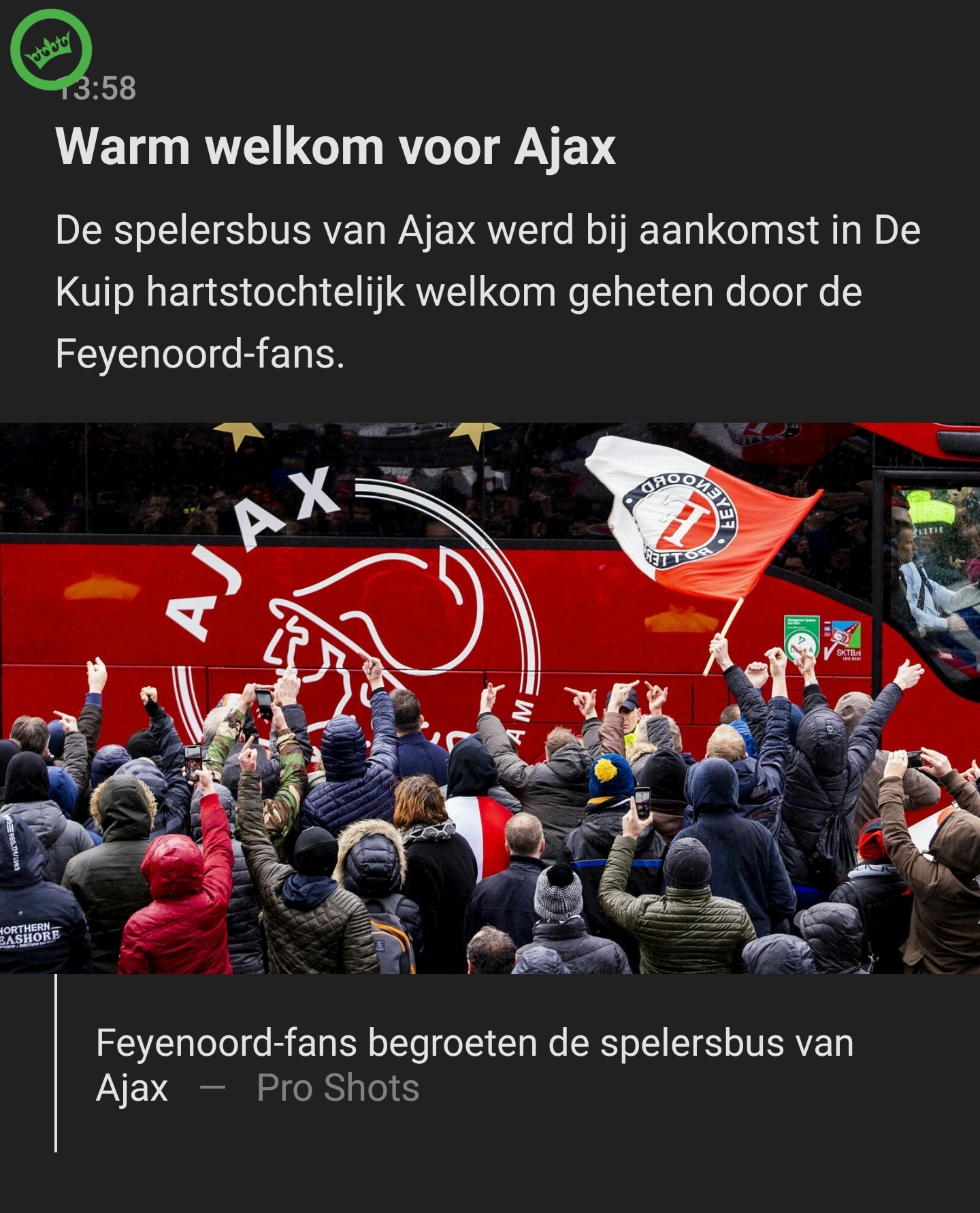 Warm welkom voor Ajax in de Kuip