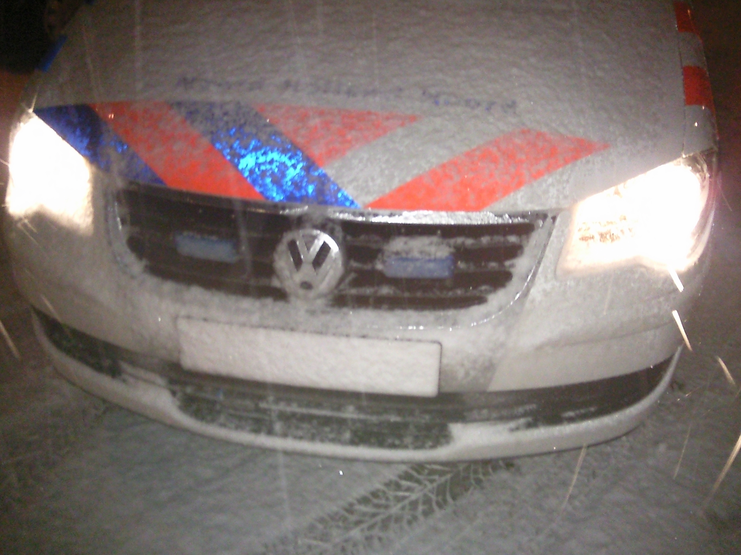 dumpert.nl - Politie kenteken ondergesneeuwd boete!! dumpert.nl - Politie kenteken ondergesneeuwd boete!!