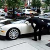 Gozert gaat de Bugatti Veyron testen