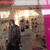 Boze man sloopt T-Mobile winkel