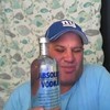 Meneer drinkt een fles Vodka in 15 seconde!