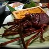 Japanees eet levende kreeft