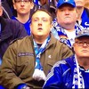 Gekke Schalke-fan op tribune