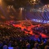 Willy neemt moeder in de maling
