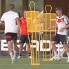 Müller mikt naast