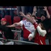 FC Utrecht supporter is blij