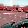 Amsterdamse tokkie valt vrachtwagenchauffeur aan