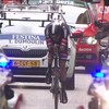 Dumoulin wint tijdrit en staat aan kop in de Vuelta!