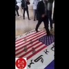 Iraanse professor weigert op vlaggen te stampen