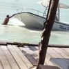 Zinkend bootje op Aruba