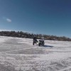 Motorstunten op het ijs